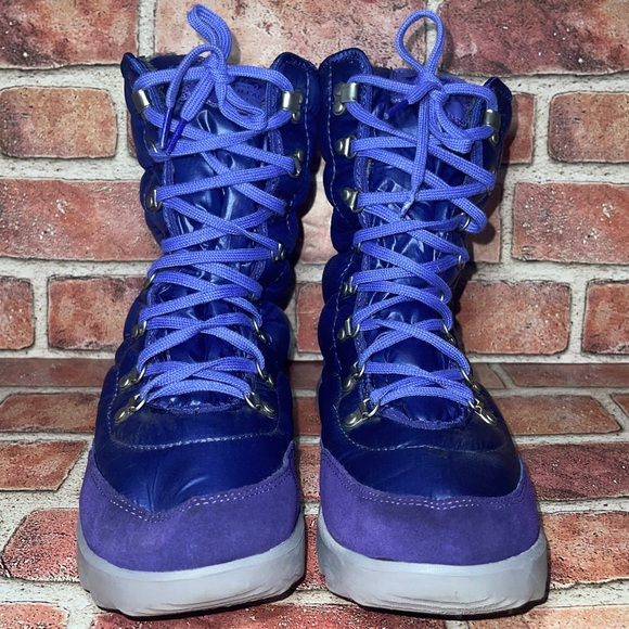 The North Face Shoes - Pre-Owned The North Face Thermoball Purple Lace Up Snow Boots PrimaLoft Size 9